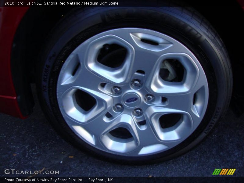  2010 Fusion SE Wheel