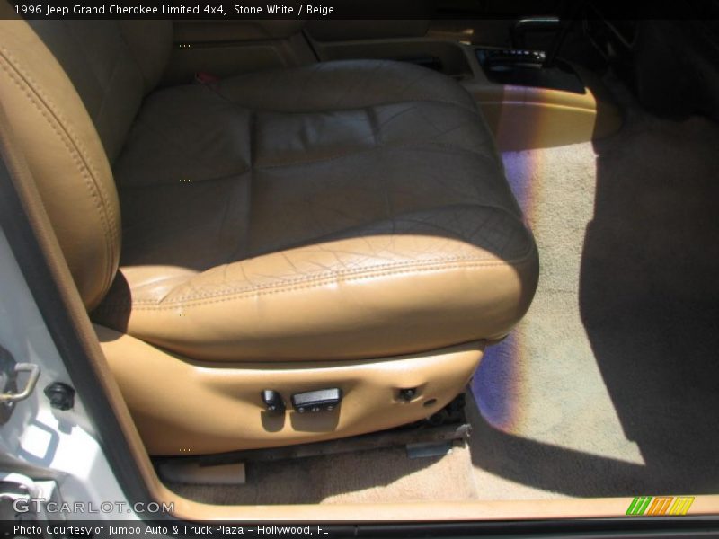 Stone White / Beige 1996 Jeep Grand Cherokee Limited 4x4
