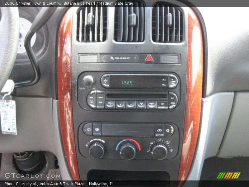 Butane Blue Pearl / Medium Slate Gray 2006 Chrysler Town & Country