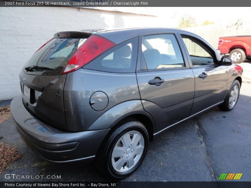 Liquid Grey Metallic / Charcoal/Light Flint 2007 Ford Focus ZX5 SE Hatchback