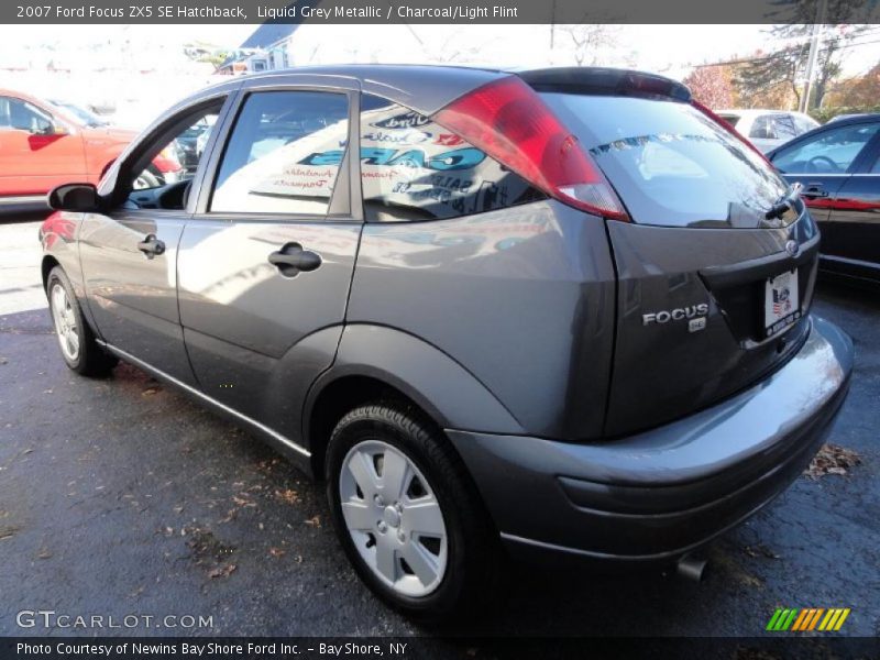 Liquid Grey Metallic / Charcoal/Light Flint 2007 Ford Focus ZX5 SE Hatchback