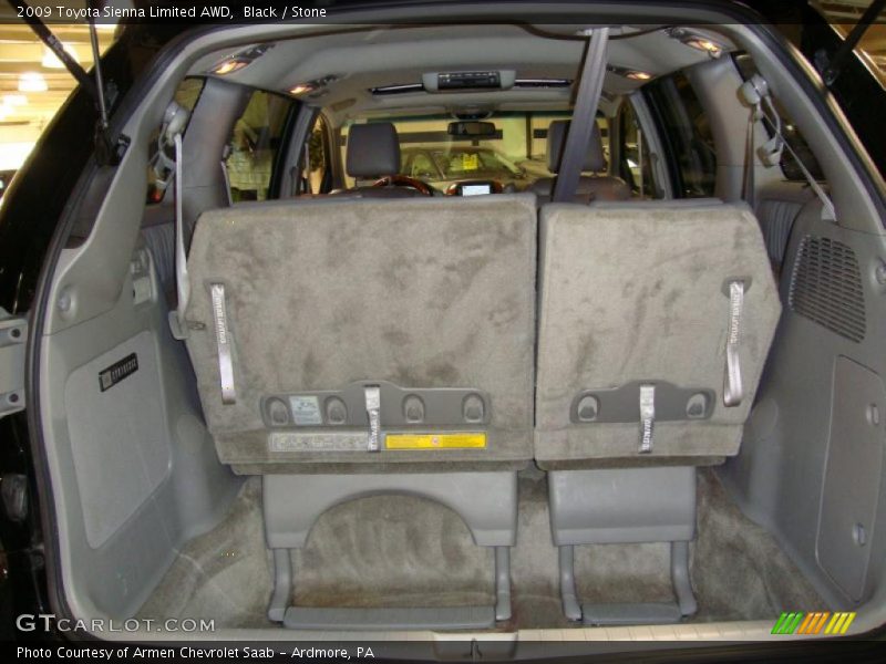  2009 Sienna Limited AWD Trunk