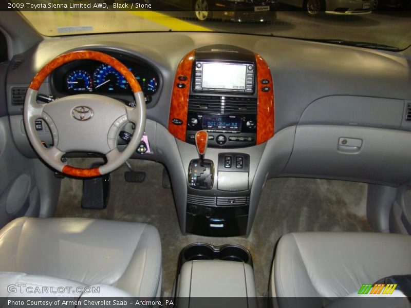 Dashboard of 2009 Sienna Limited AWD