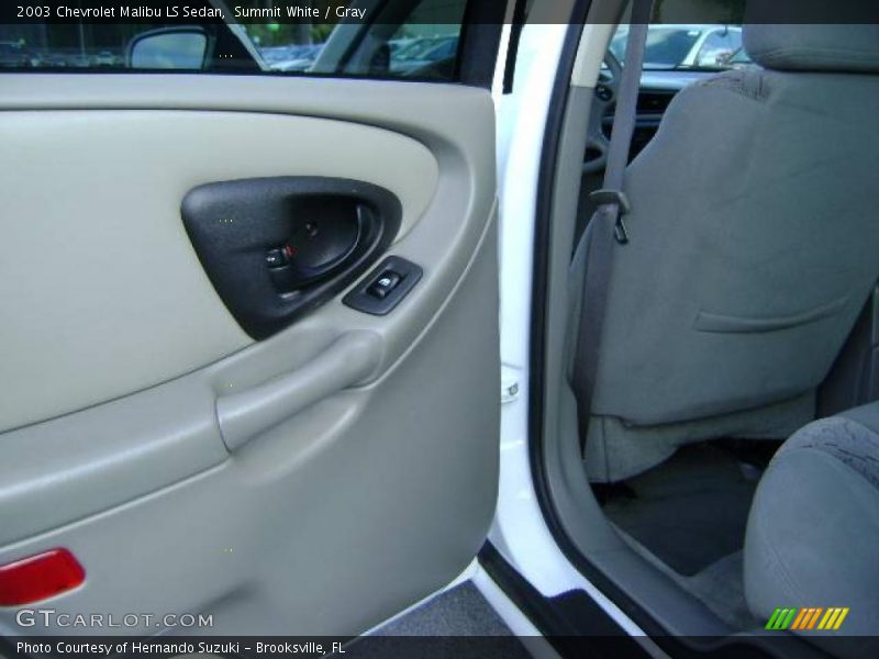 Summit White / Gray 2003 Chevrolet Malibu LS Sedan