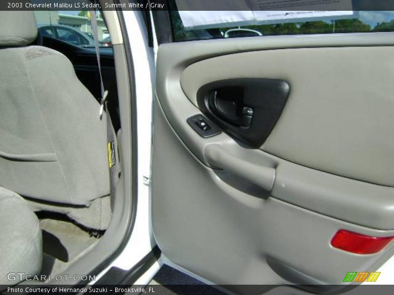 Summit White / Gray 2003 Chevrolet Malibu LS Sedan