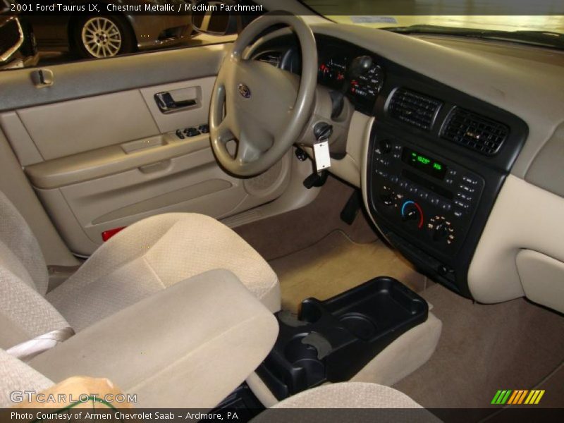 Dashboard of 2001 Taurus LX