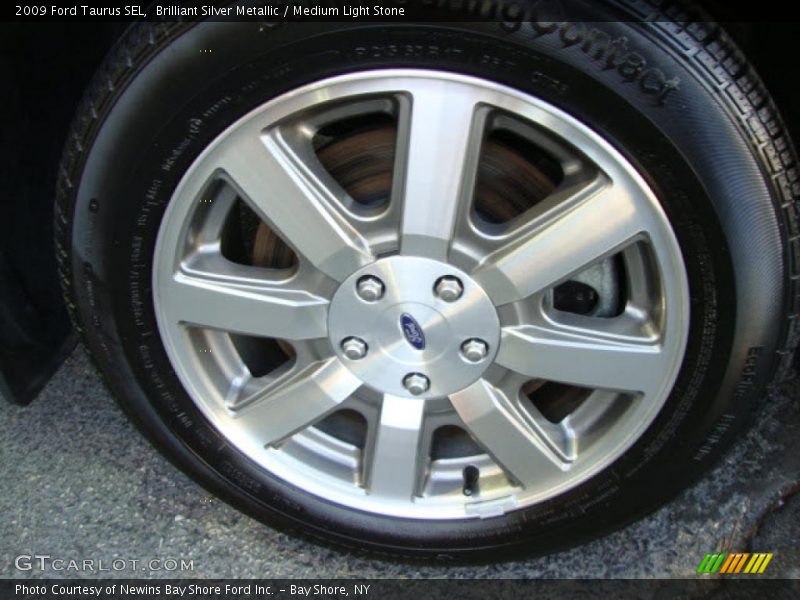  2009 Taurus SEL Wheel