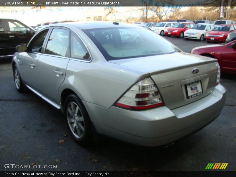 Brilliant Silver Metallic / Medium Light Stone 2009 Ford Taurus SEL