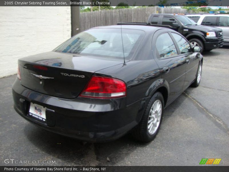 Brilliant Black / Charcoal 2005 Chrysler Sebring Touring Sedan