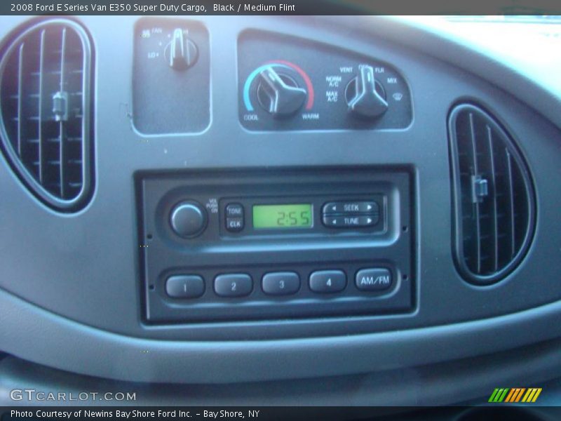 Controls of 2008 E Series Van E350 Super Duty Cargo