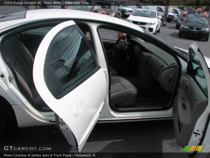 Stone White / Dark Slate Gray 2004 Dodge Intrepid SE