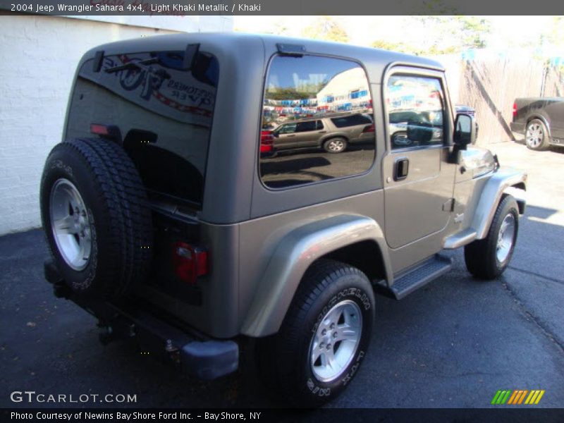 Light Khaki Metallic / Khaki 2004 Jeep Wrangler Sahara 4x4