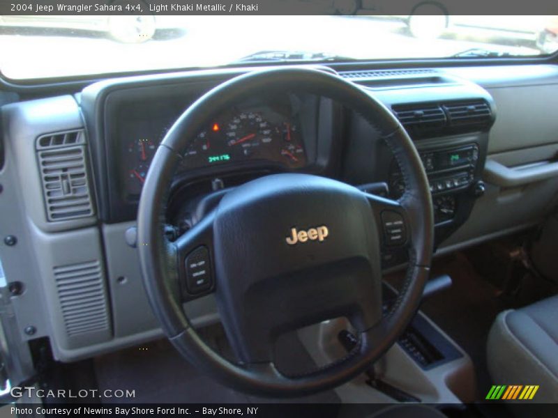 Light Khaki Metallic / Khaki 2004 Jeep Wrangler Sahara 4x4