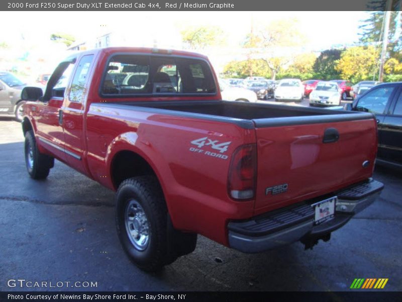 Red / Medium Graphite 2000 Ford F250 Super Duty XLT Extended Cab 4x4