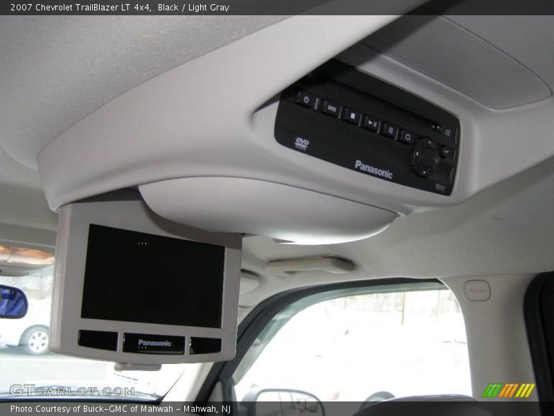 Black / Light Gray 2007 Chevrolet TrailBlazer LT 4x4