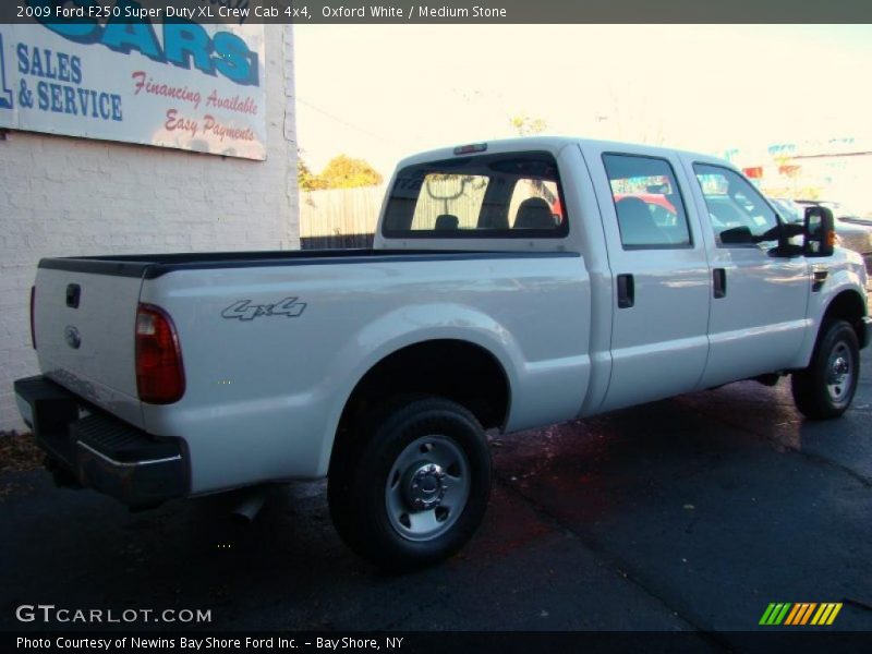 Oxford White / Medium Stone 2009 Ford F250 Super Duty XL Crew Cab 4x4