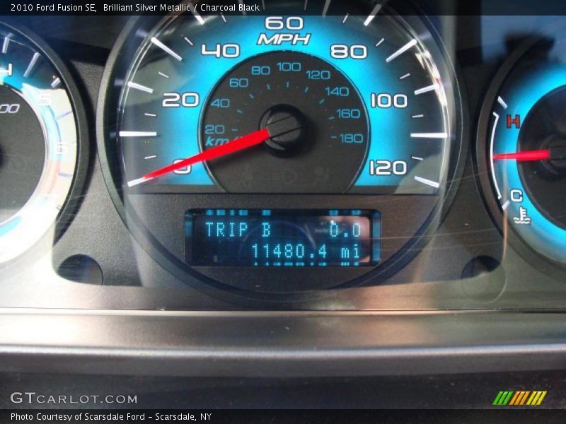 Brilliant Silver Metallic / Charcoal Black 2010 Ford Fusion SE