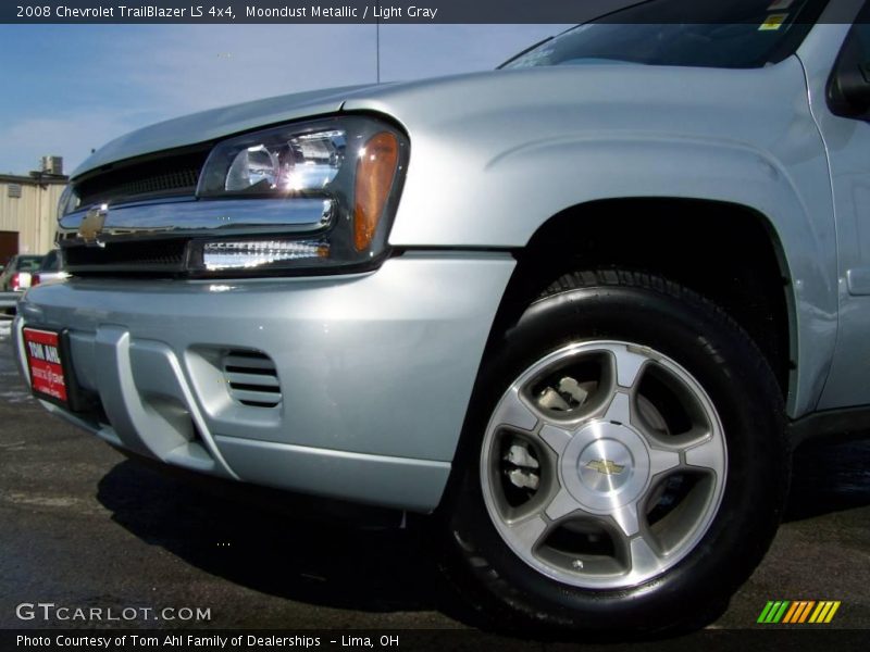 Moondust Metallic / Light Gray 2008 Chevrolet TrailBlazer LS 4x4