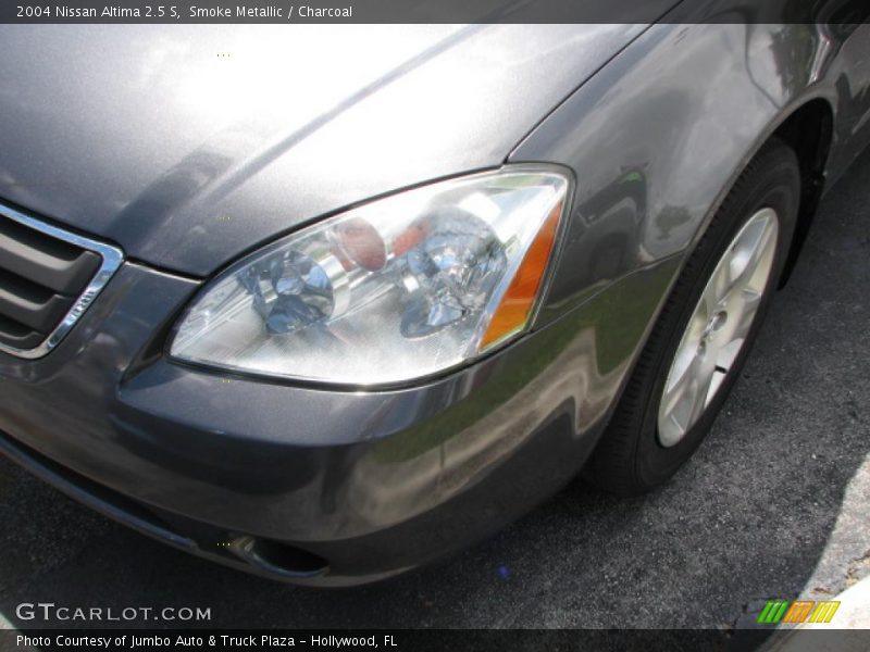 Smoke Metallic / Charcoal 2004 Nissan Altima 2.5 S