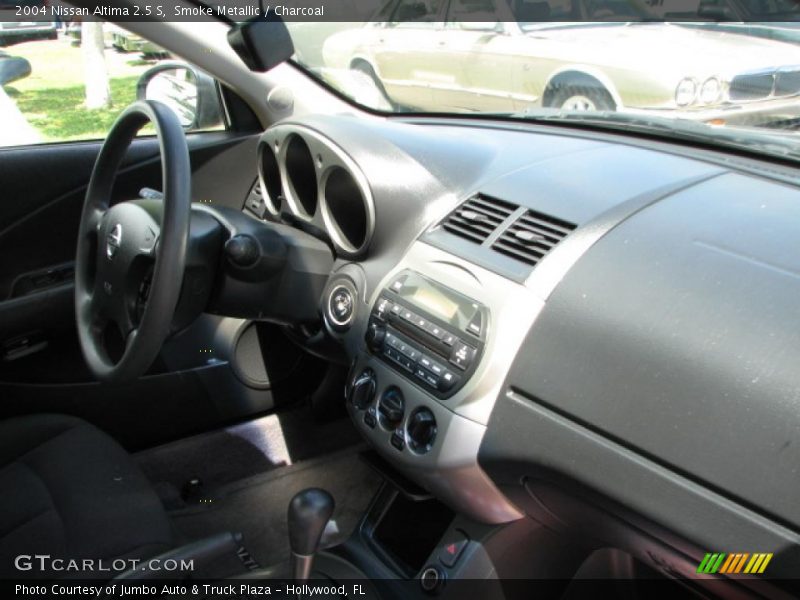 Smoke Metallic / Charcoal 2004 Nissan Altima 2.5 S
