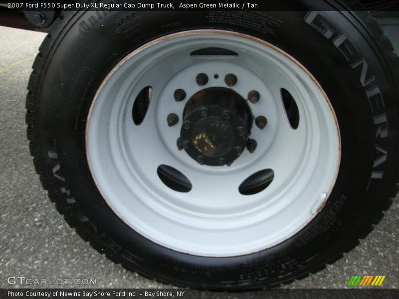  2007 F550 Super Duty XL Regular Cab Dump Truck Wheel