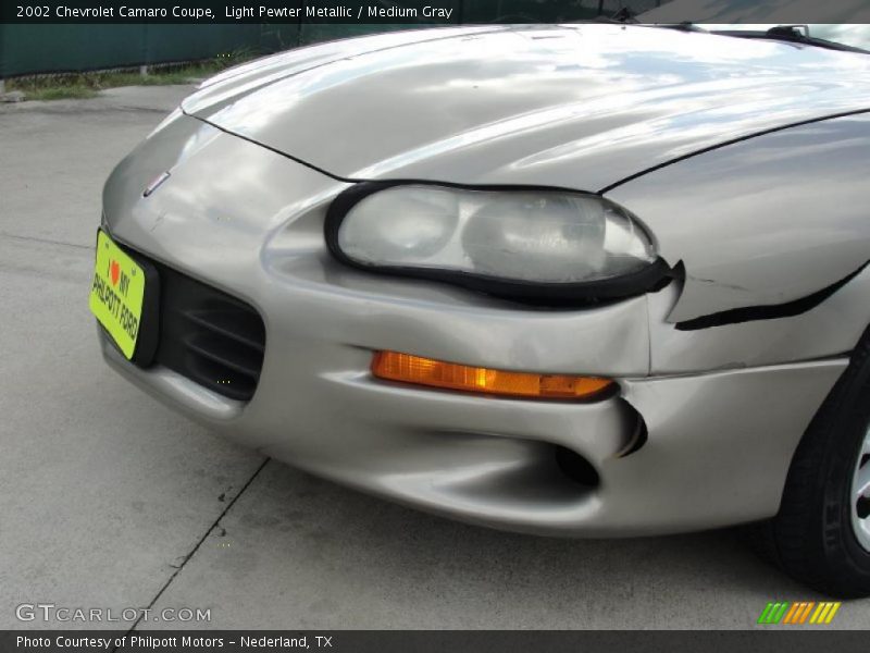 Light Pewter Metallic / Medium Gray 2002 Chevrolet Camaro Coupe