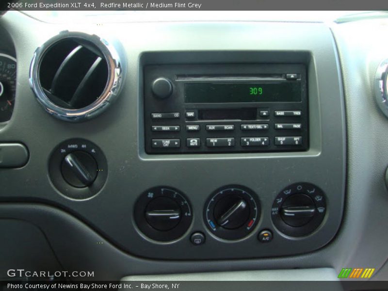 Controls of 2006 Expedition XLT 4x4