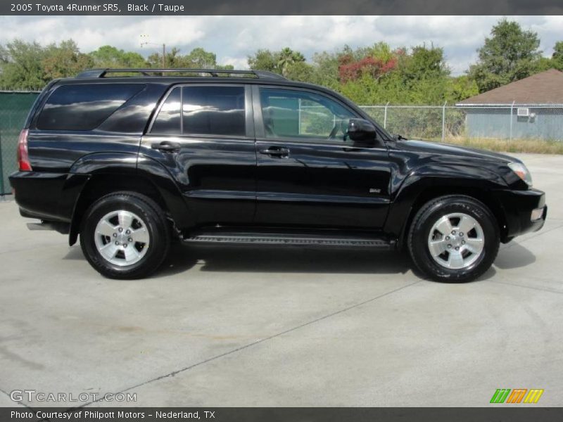 Black / Taupe 2005 Toyota 4Runner SR5