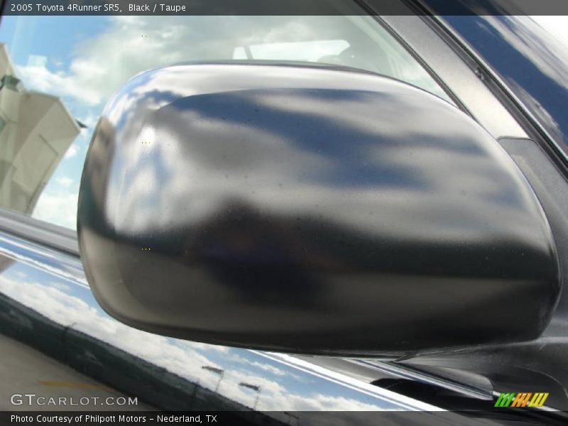 Black / Taupe 2005 Toyota 4Runner SR5