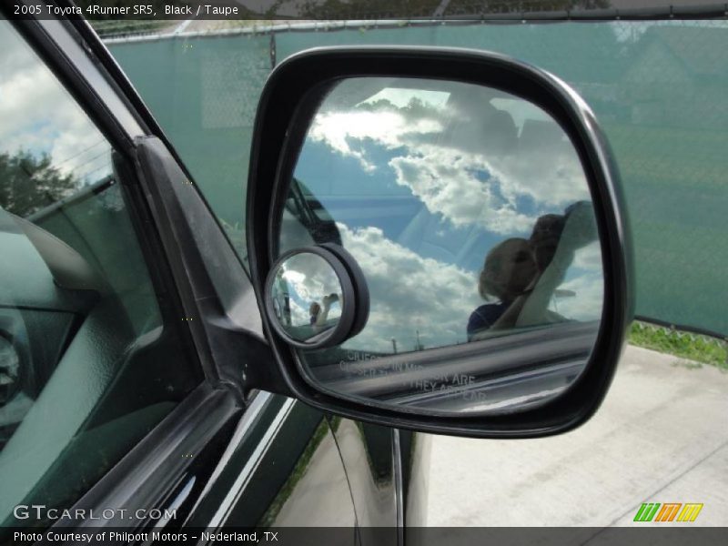 Black / Taupe 2005 Toyota 4Runner SR5