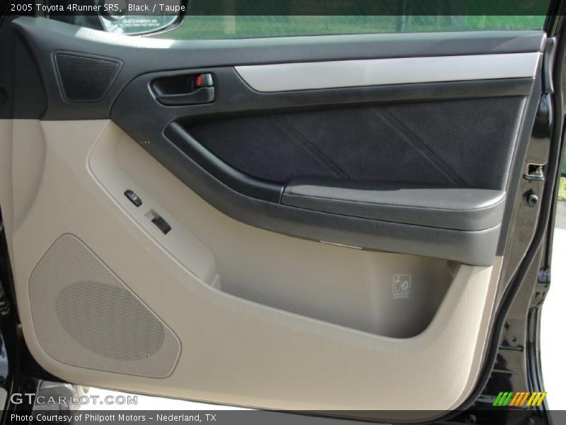 Black / Taupe 2005 Toyota 4Runner SR5