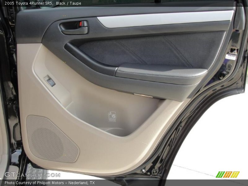 Black / Taupe 2005 Toyota 4Runner SR5