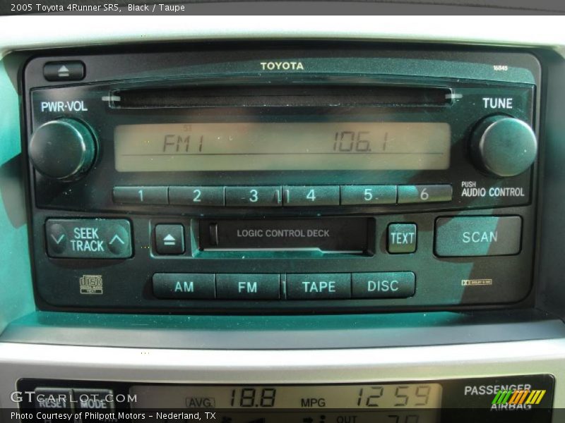 Black / Taupe 2005 Toyota 4Runner SR5