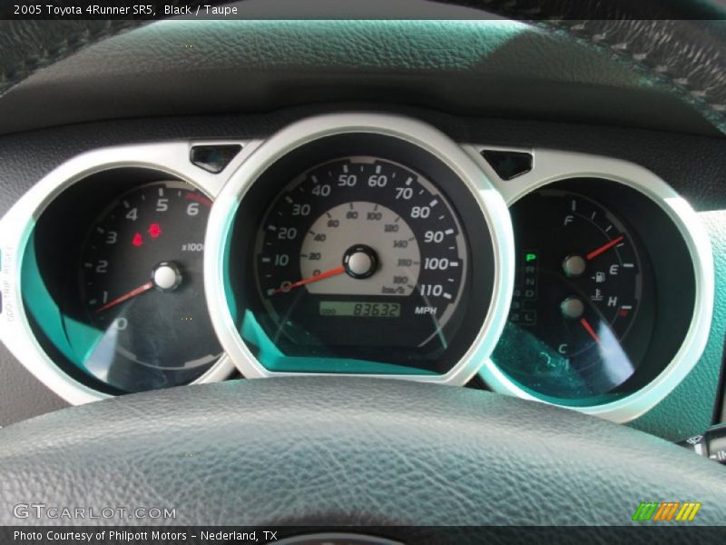 Black / Taupe 2005 Toyota 4Runner SR5