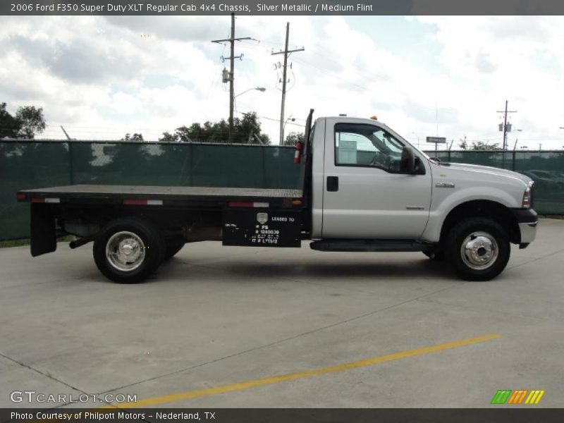 Silver Metallic / Medium Flint 2006 Ford F350 Super Duty XLT Regular Cab 4x4 Chassis