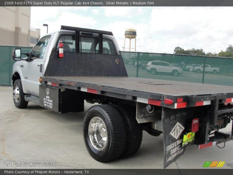 Silver Metallic / Medium Flint 2006 Ford F350 Super Duty XLT Regular Cab 4x4 Chassis