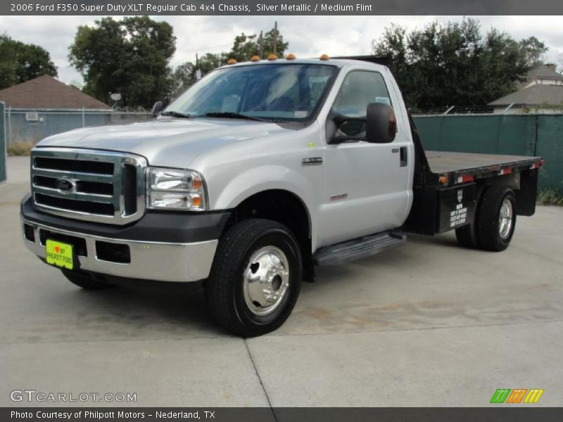 Silver Metallic / Medium Flint 2006 Ford F350 Super Duty XLT Regular Cab 4x4 Chassis