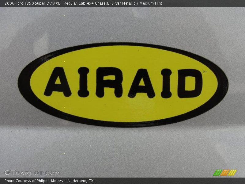 Silver Metallic / Medium Flint 2006 Ford F350 Super Duty XLT Regular Cab 4x4 Chassis