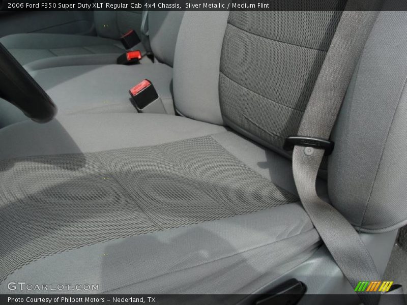 Silver Metallic / Medium Flint 2006 Ford F350 Super Duty XLT Regular Cab 4x4 Chassis
