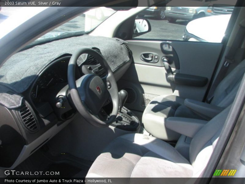 Silver / Gray 2003 Saturn VUE
