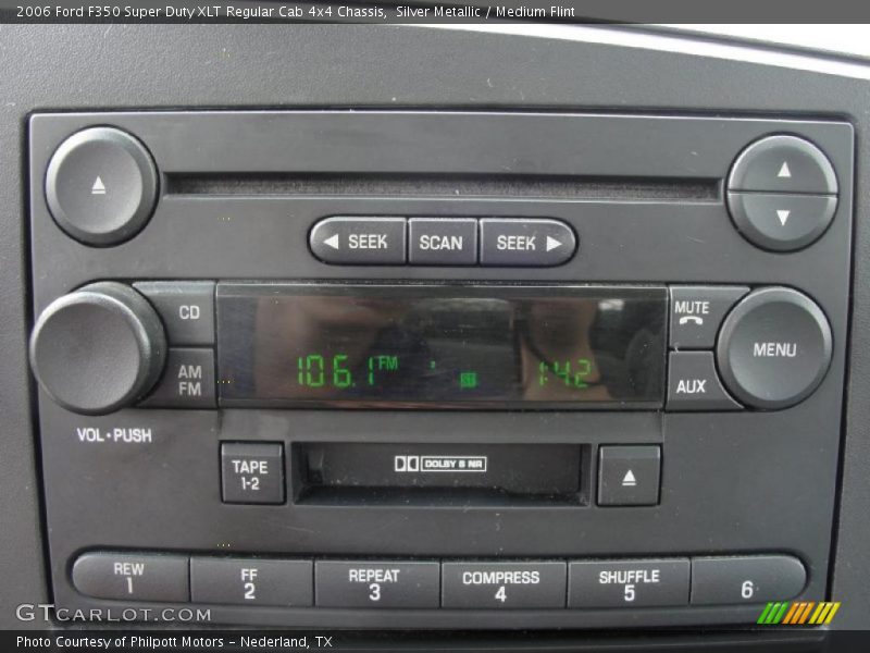 Silver Metallic / Medium Flint 2006 Ford F350 Super Duty XLT Regular Cab 4x4 Chassis