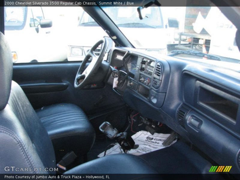 Summit White / Blue 2000 Chevrolet Silverado 3500 Regular Cab Chassis