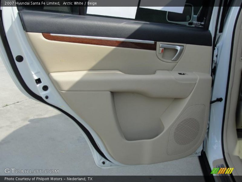 Door Panel of 2007 Santa Fe Limited