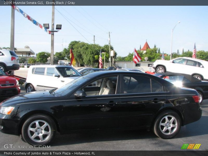 Ebony Black / Gray 2006 Hyundai Sonata GLS