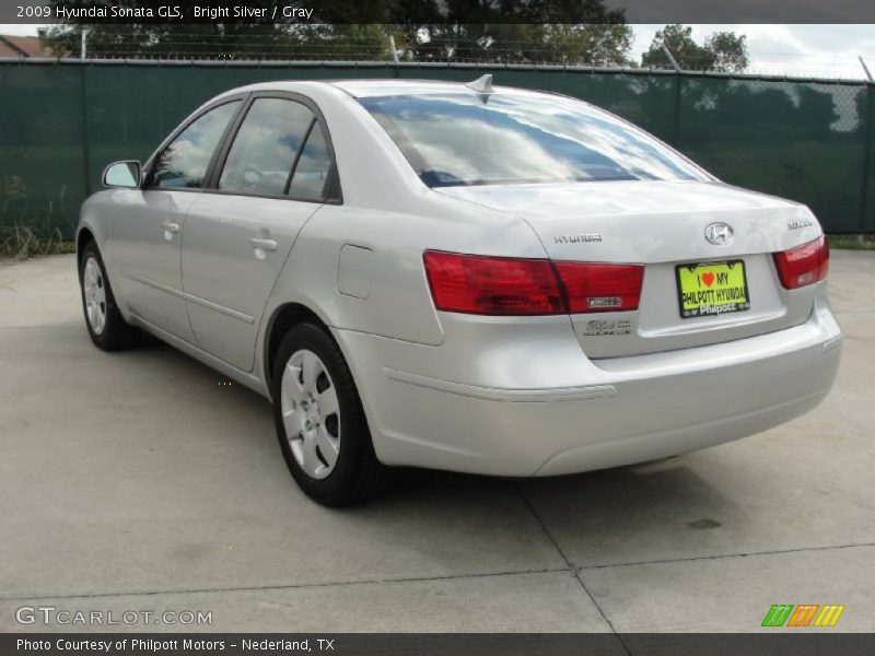 Bright Silver / Gray 2009 Hyundai Sonata GLS