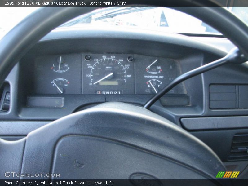 Oxford White / Grey 1995 Ford F250 XL Regular Cab Stake Truck