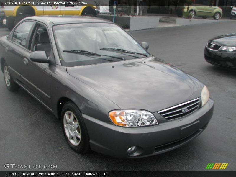 Pewter Gray / Gray 2002 Kia Spectra LS Sedan