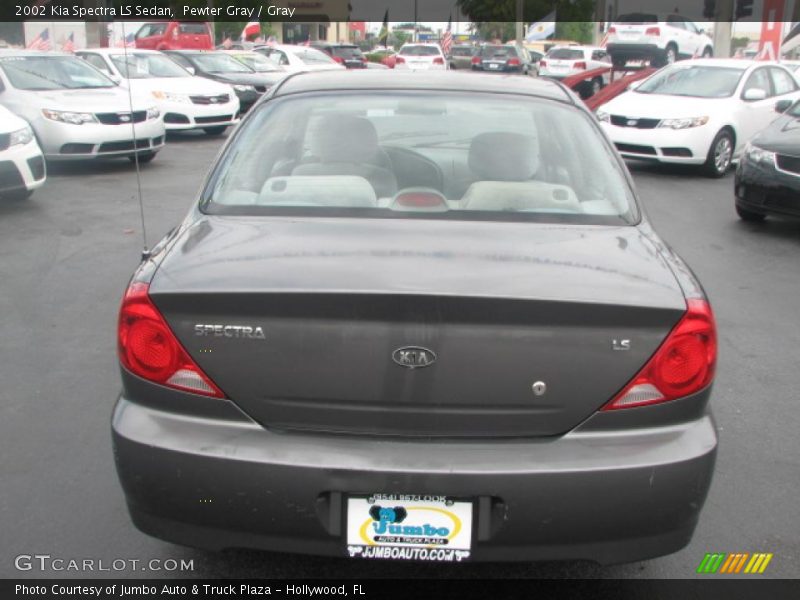 Pewter Gray / Gray 2002 Kia Spectra LS Sedan