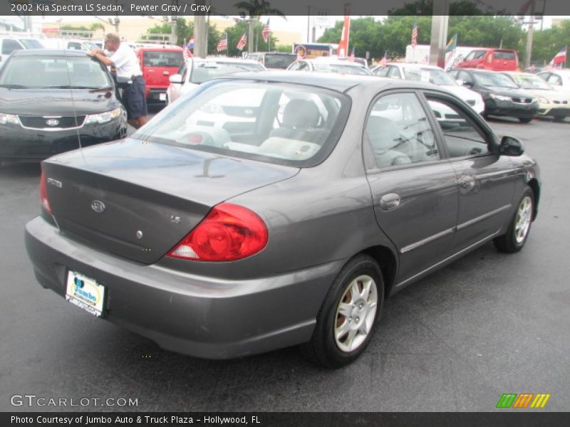 Pewter Gray / Gray 2002 Kia Spectra LS Sedan