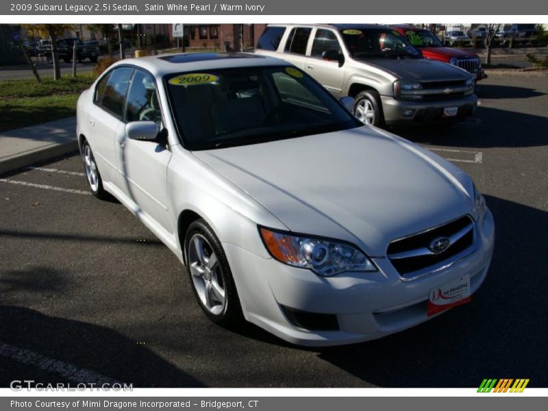 Satin White Pearl / Warm Ivory 2009 Subaru Legacy 2.5i Sedan